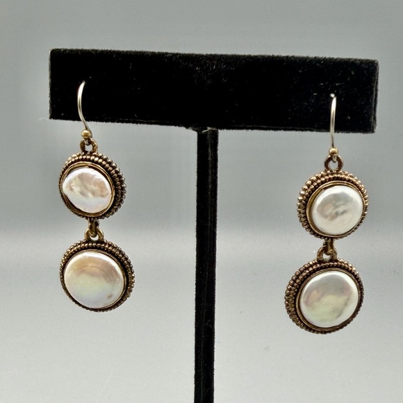 Lucky Brand Double Disc Dangle Earrings Gold Tone Faux Pearl 1.75” Drop - Picture 3 of 4